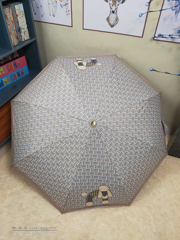 BURBERRY巴寶莉傘 最新火爆單品 巴寶莉晴雨傘 超強防曬隔熱 防紫外線  zm1102